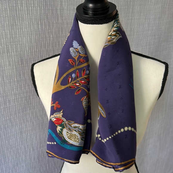 Nina Ricci Silk Scarf with Flowers and Birds - Picture 2 of 9